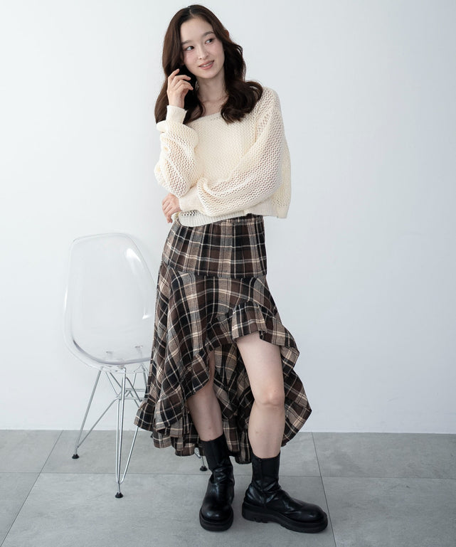 ブラウンチェック１　163cm F着用