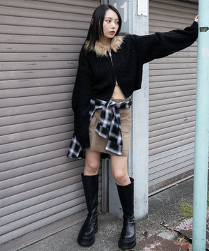 ブラック　モデル：159cm F着用