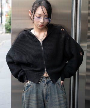 ブラック　モデル：159cm F着用