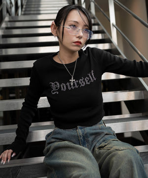 ブラック　モデル：159cm F着用