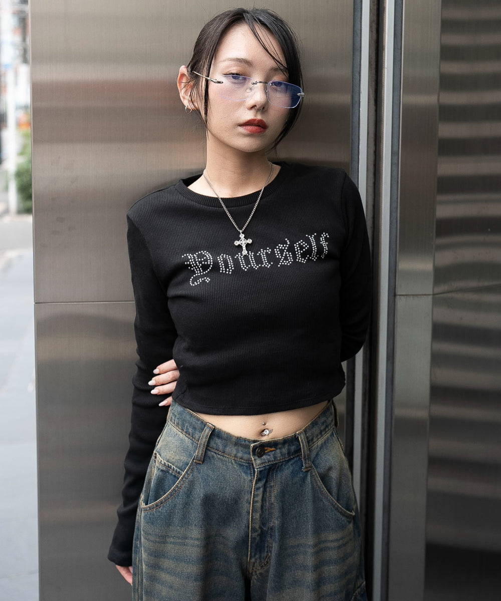 ブラック　モデル：159cm F着用