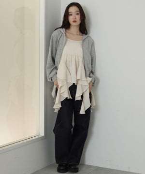 ホワイトアイボリー　モデル：163cm F着用