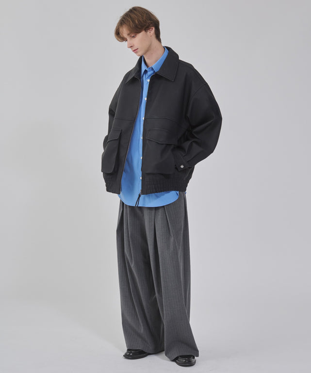 ブラック モデル：178cm L着用