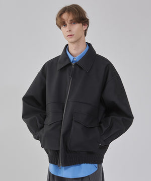 ブラック モデル：178cm L着用