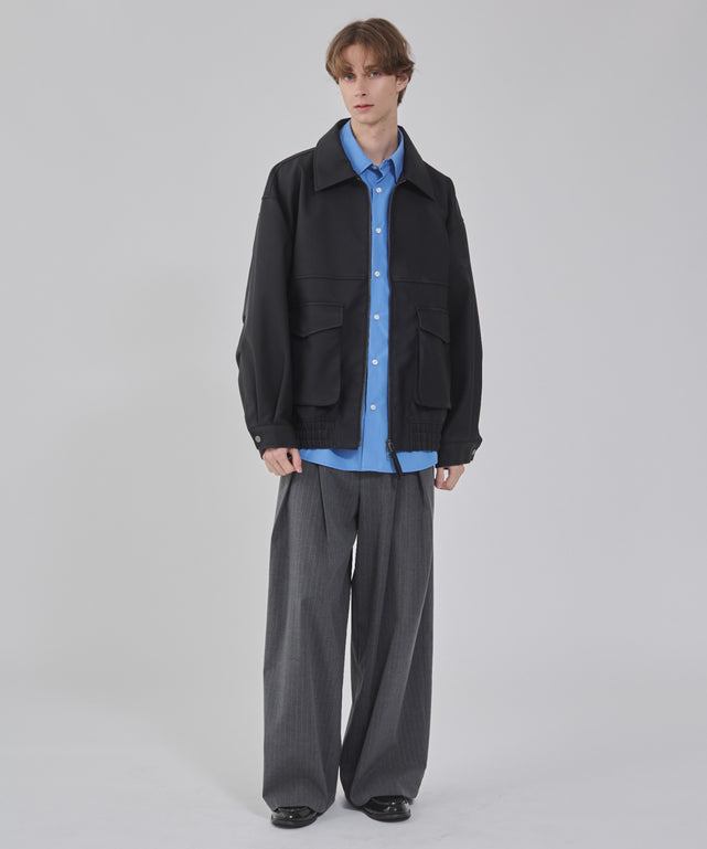 ブラック モデル：178cm L着用