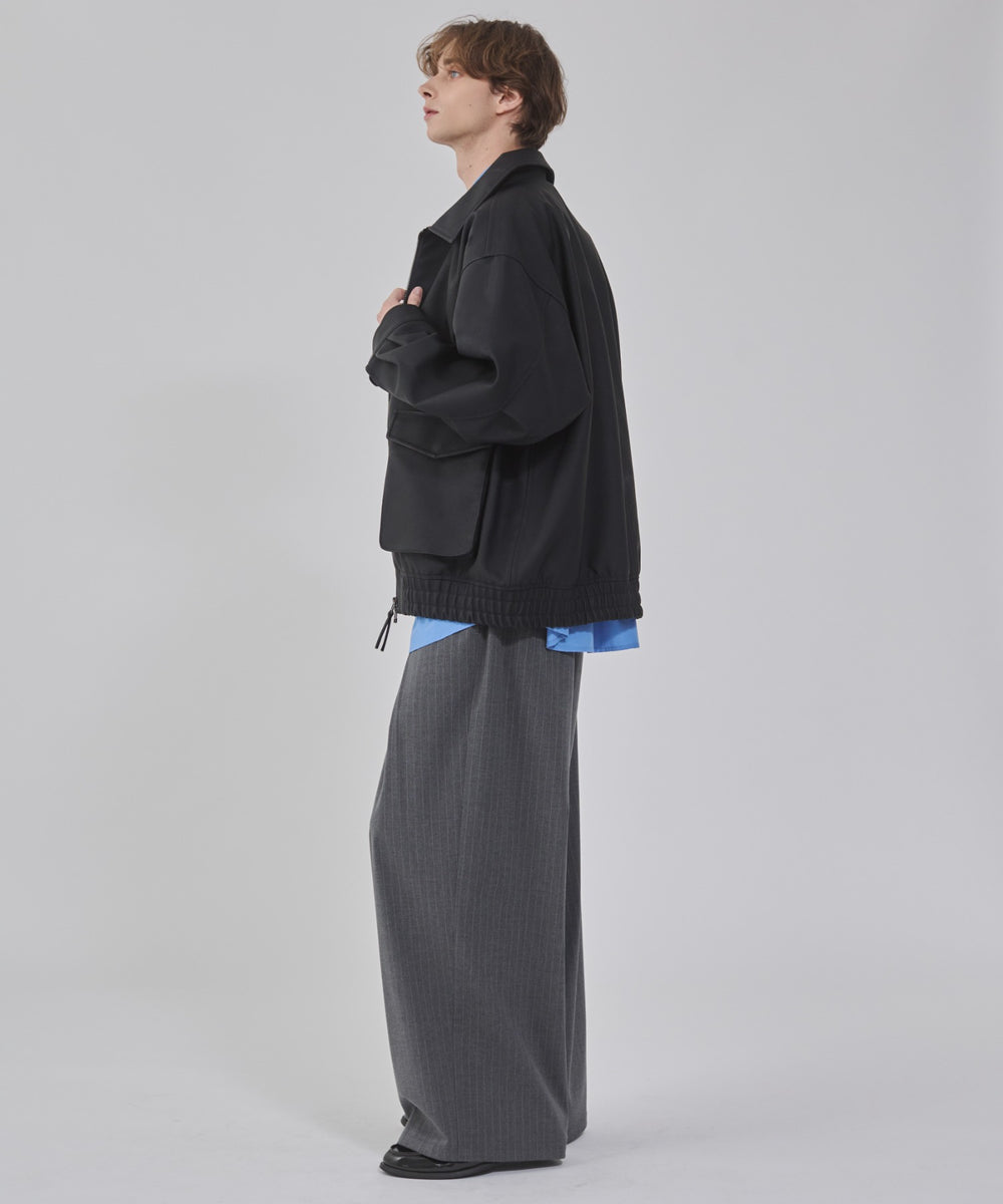 ブラック モデル：178cm L着用