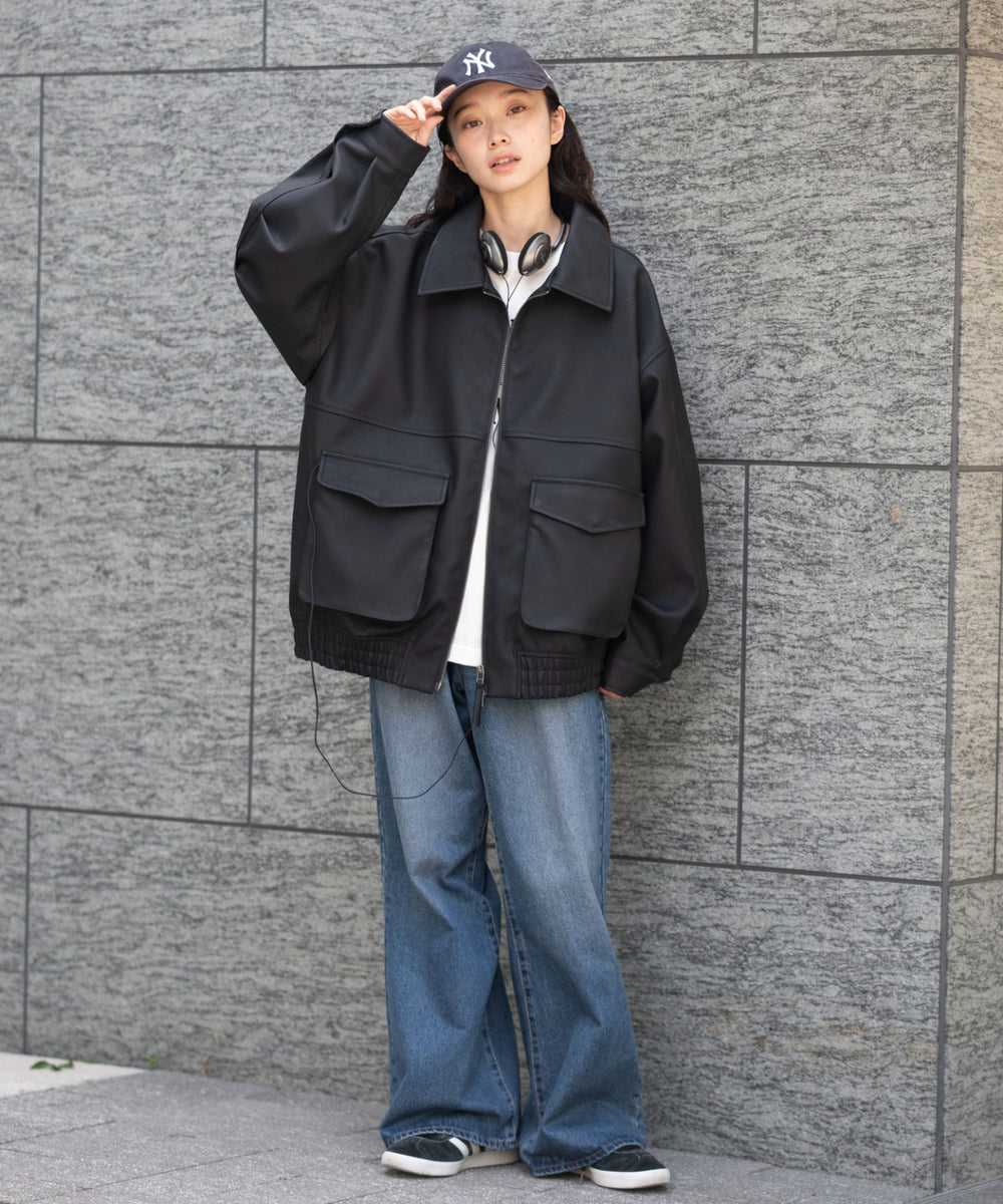 ブラック モデル：161cm L着用