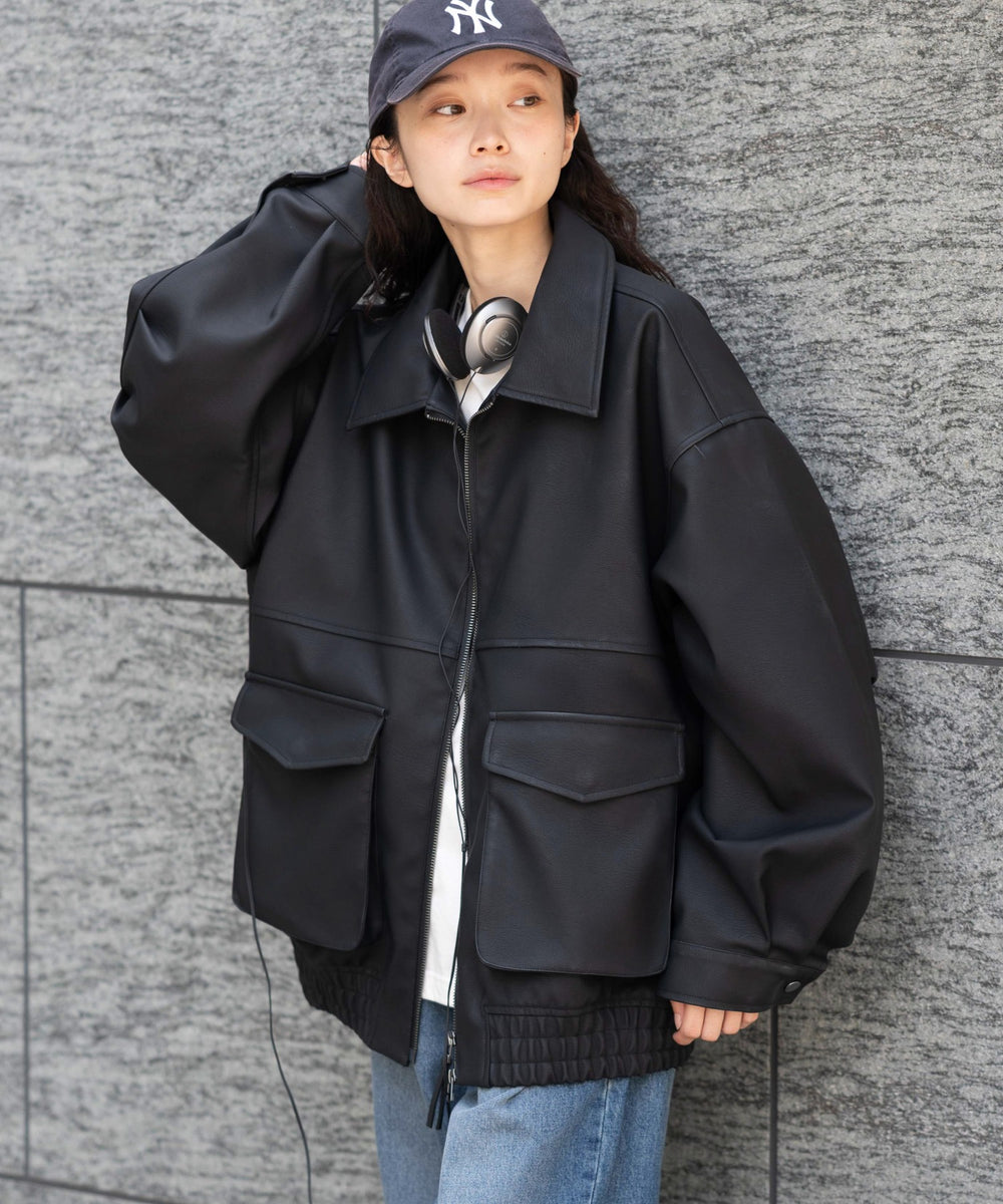 ブラック モデル：161cm L着用