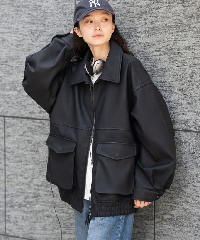 ブラック モデル：161cm L着用