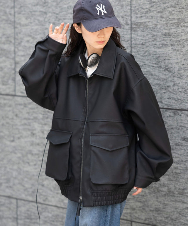 ブラック モデル：161cm L着用