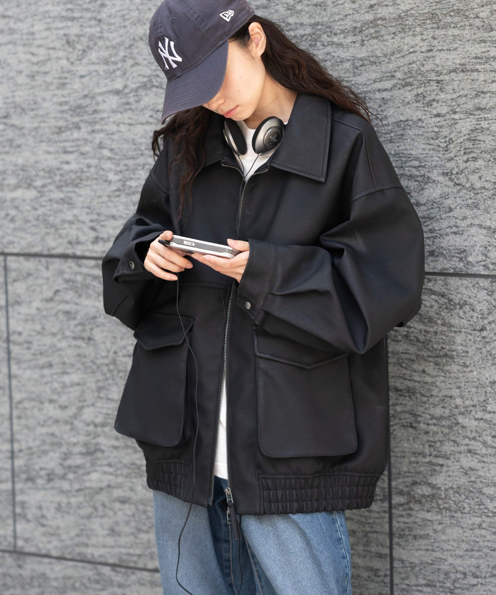 ブラック モデル：161cm L着用