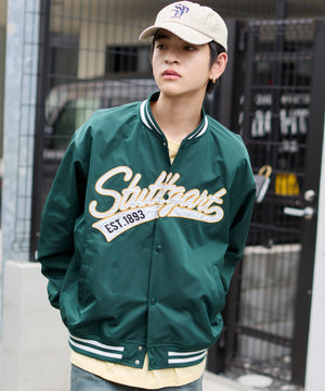 Dグリーン モデル：180cm L着用