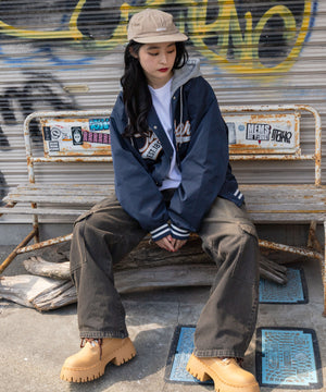 ネイビー モデル：160cm L着用