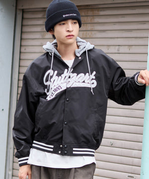 ブラック モデル：180cm L着用