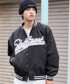 ブラック モデル：180cm L着用