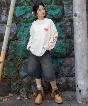 ホワイト モデル：160cm L着用