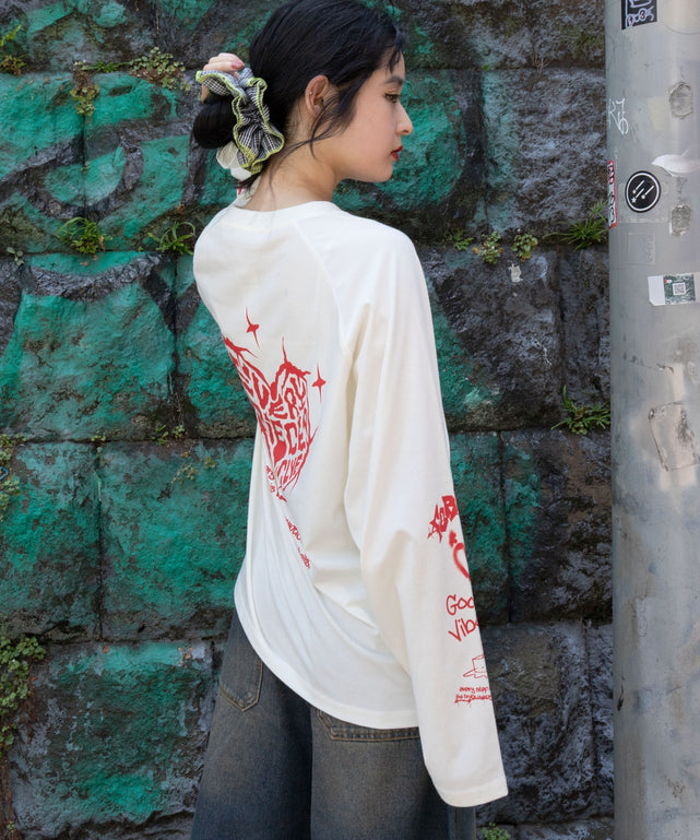 ホワイト モデル：160cm L着用