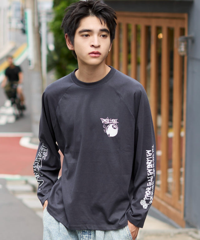 スミクロ モデル：180cm L着用