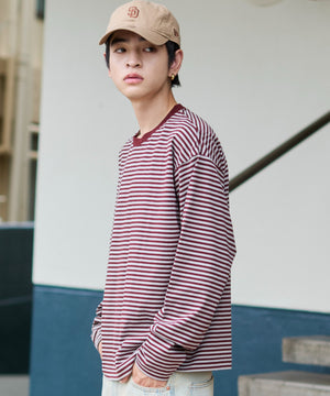 レッドボーダー モデル：180cm L着用