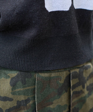 オープンショルダーナンバリングニット