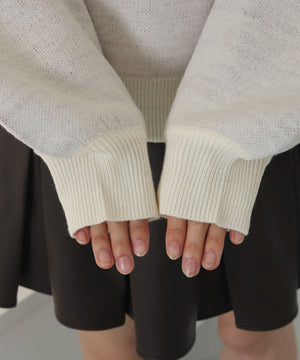 レタリングニットプルオーバー