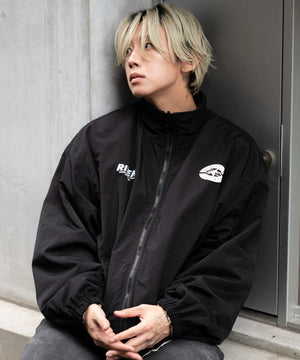 ブラックソノタ モデル：175cm L着用