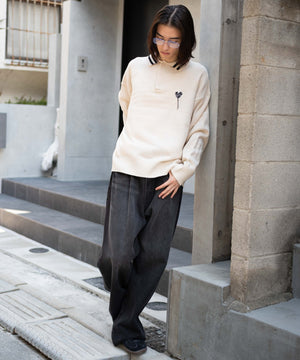 ホワイト モデル：175cm L着用