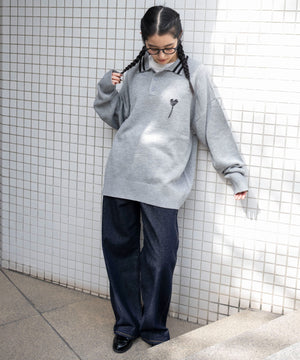 グレー　モデル：160㎝　L着用