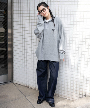 グレー　モデル：160㎝　L着用