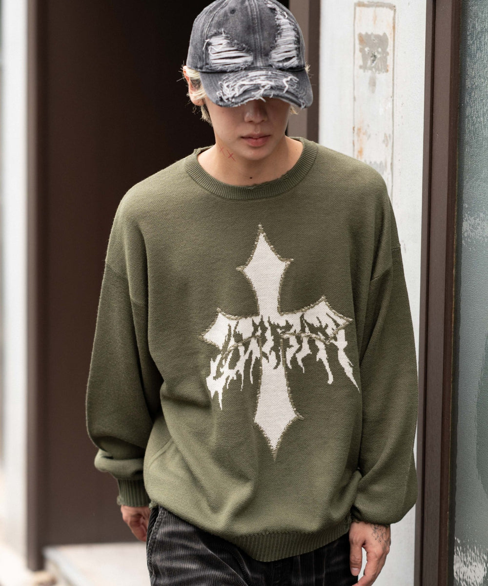 カーキ モデル：175cm L着用