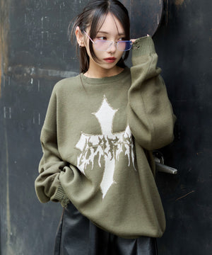 カーキ　モデル：159cm L着用