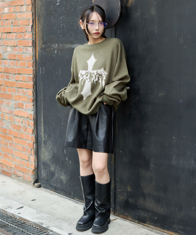 カーキ　モデル：159cm L着用