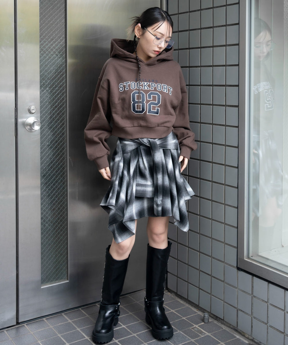 ブラウン　モデル：159cm F着用