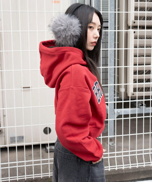 レッド　モデル：159cm F着用