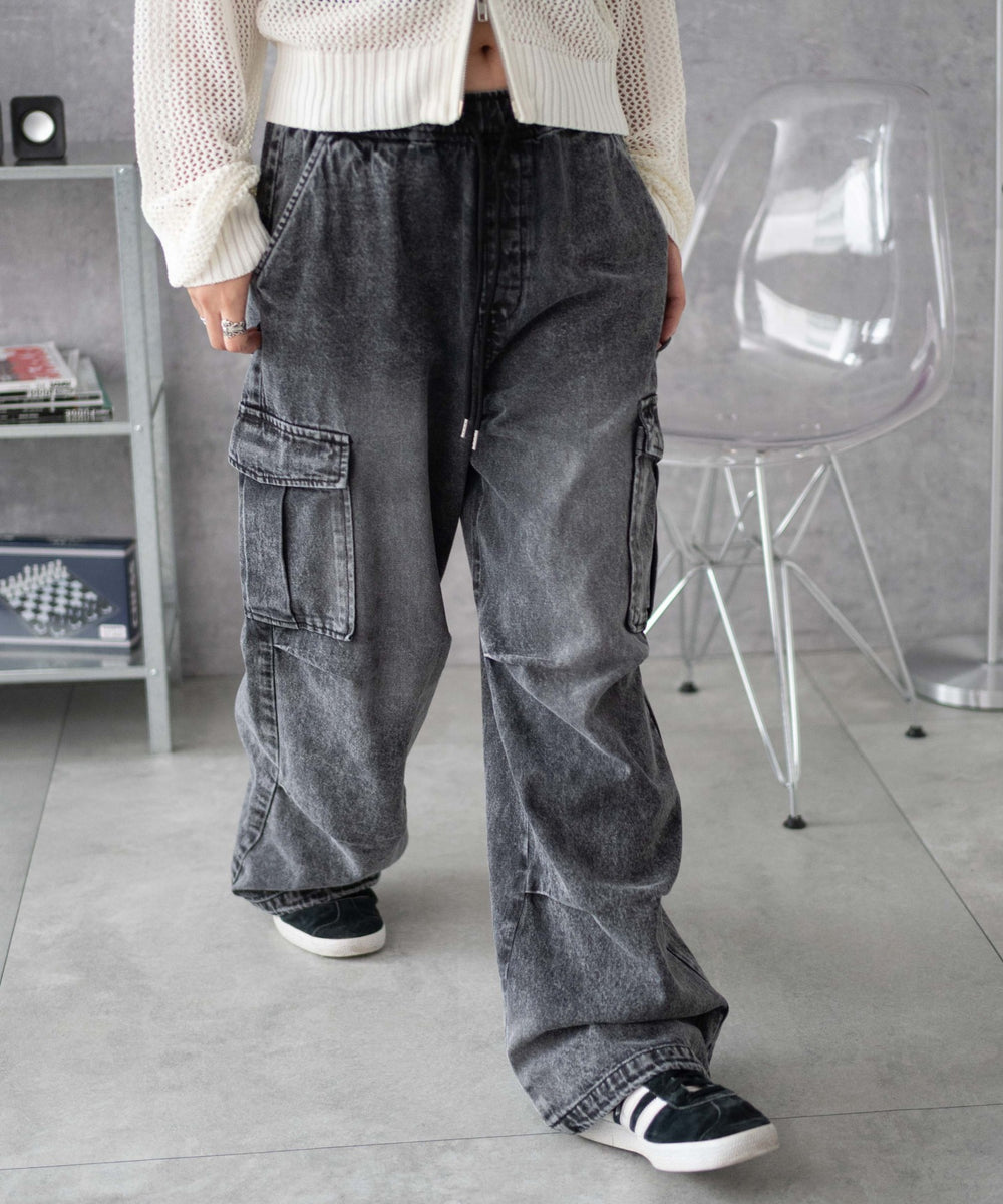 デニムブラックソノタ モデル：160cm M着用