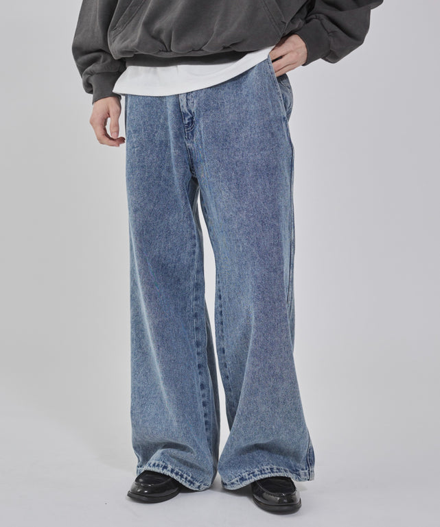 Courrèges ワイドレッグデニム バギー デニム フレア Courrèges ワイドレッグデニム バギー デニム フレア ドレープ