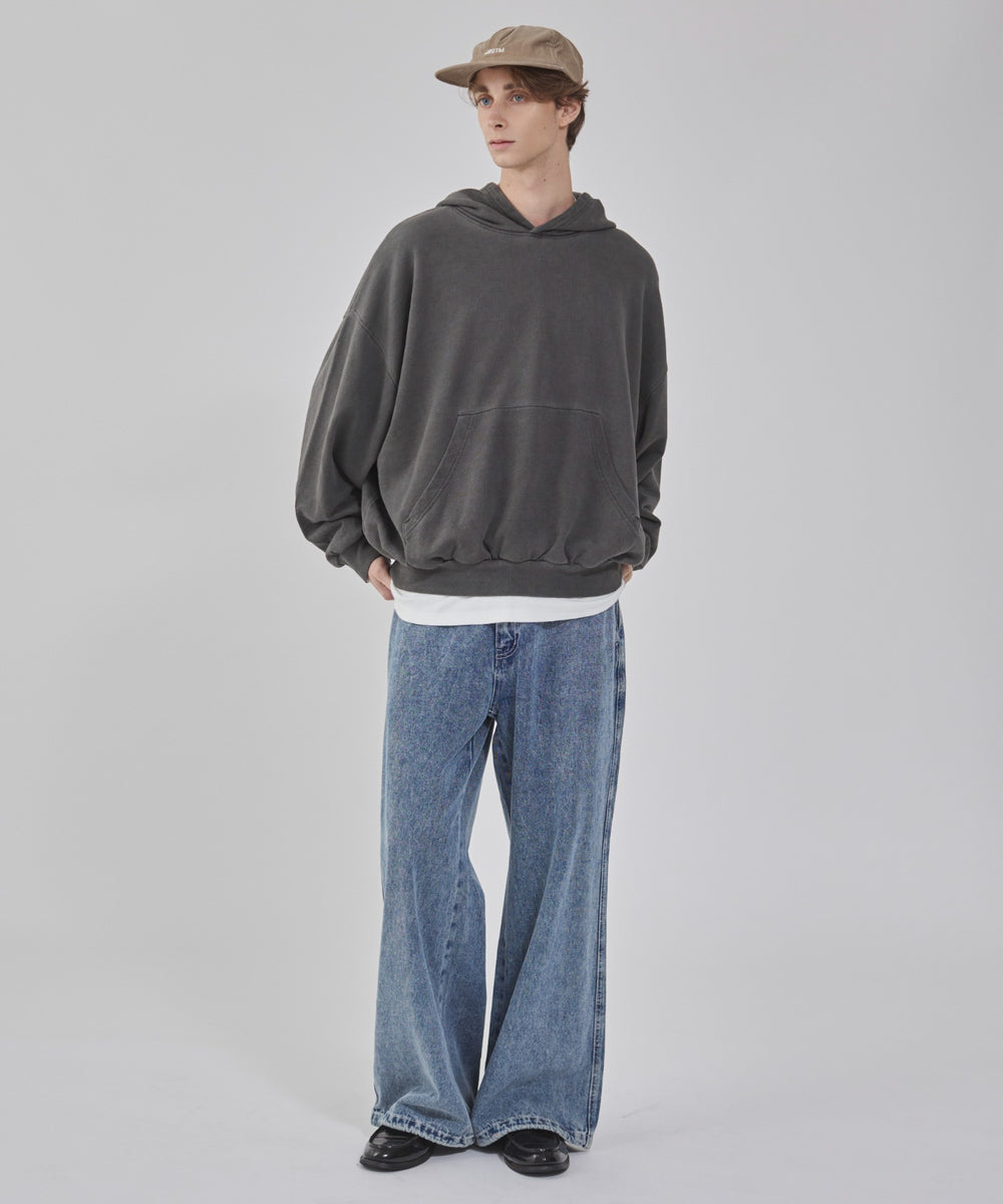 デニム中濃加工 モデル：178cm L着用