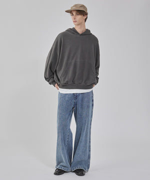 デニム中濃加工 モデル：178cm L着用