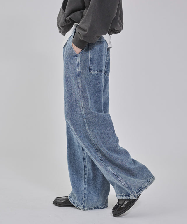 デニム中濃加工 モデル：178cm L着用