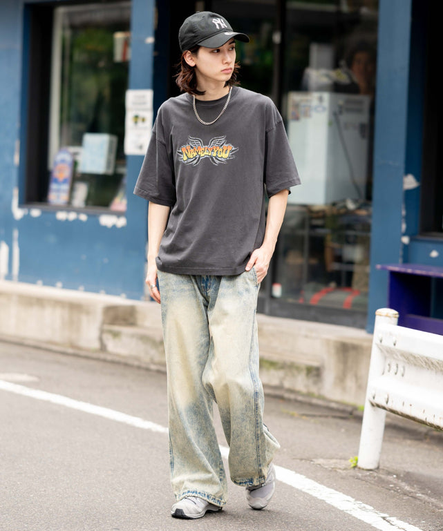 デニム淡加工 モデル：175cm L着用