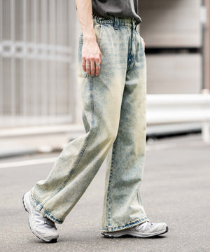 デニム淡加工 モデル：175cm L着用