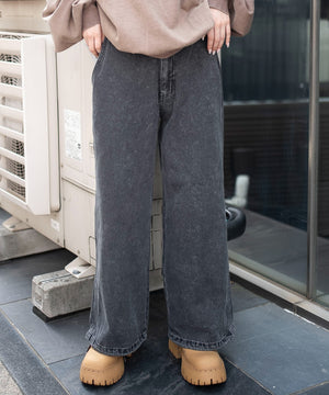 デニムブラックソノタ　モデル：159cm S着用