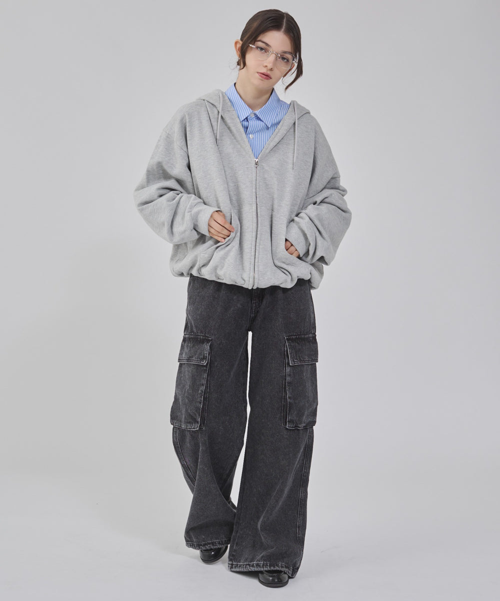 デニムブラックソノタ モデル：162cm M着用