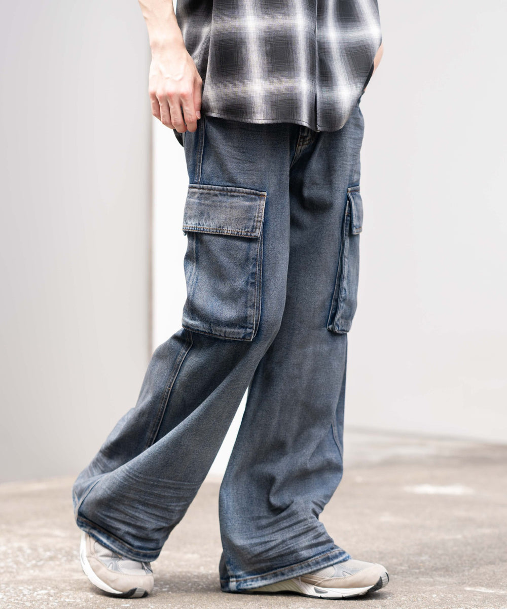 デニム淡加工 モデル：175cm L着用