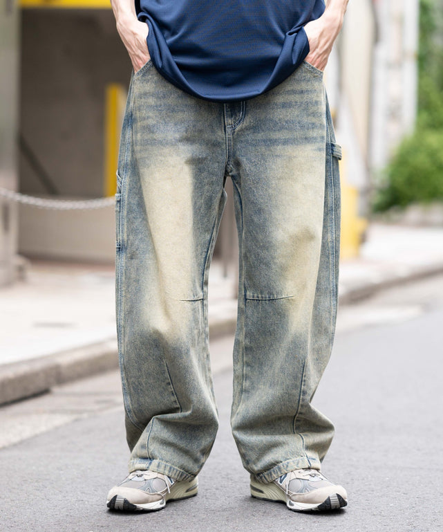 デニム淡加工 モデル：175cm L着用