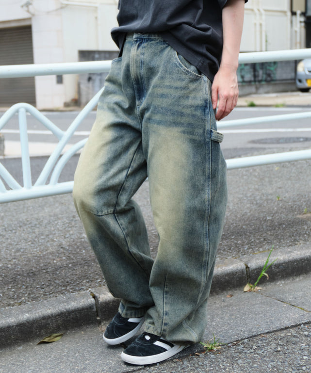 デニム淡加工  モデル：160cm M着用