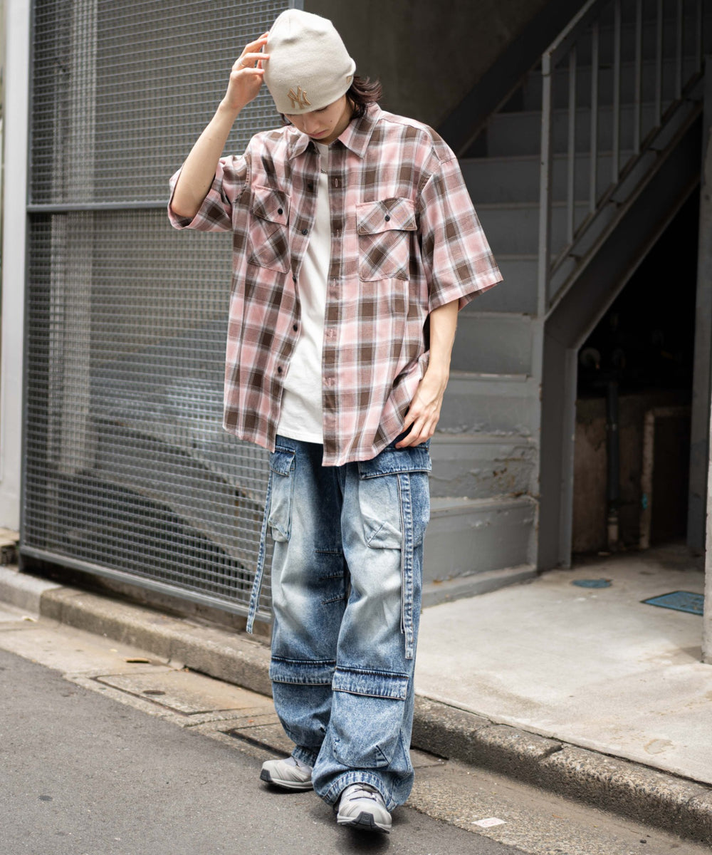 デニム淡加工 モデル：175cm L着用