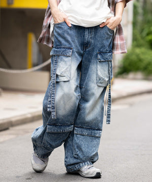 デニム淡加工 モデル：175cm L着用