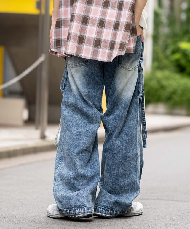 デニム淡加工 モデル：175cm L着用