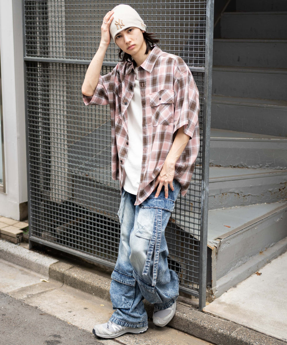 デニム淡加工 モデル：175cm L着用